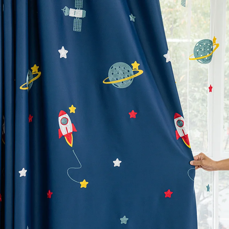 Baby Nursery Blackout Curtains - niebieski kreskówka rakieta statek kosmiczny zasłony