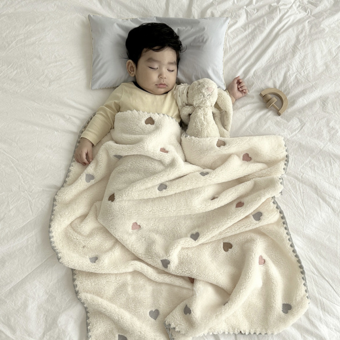 Зимние детские одеяла, флисовы – обзор и цена Baby Girl Nursery Quilt